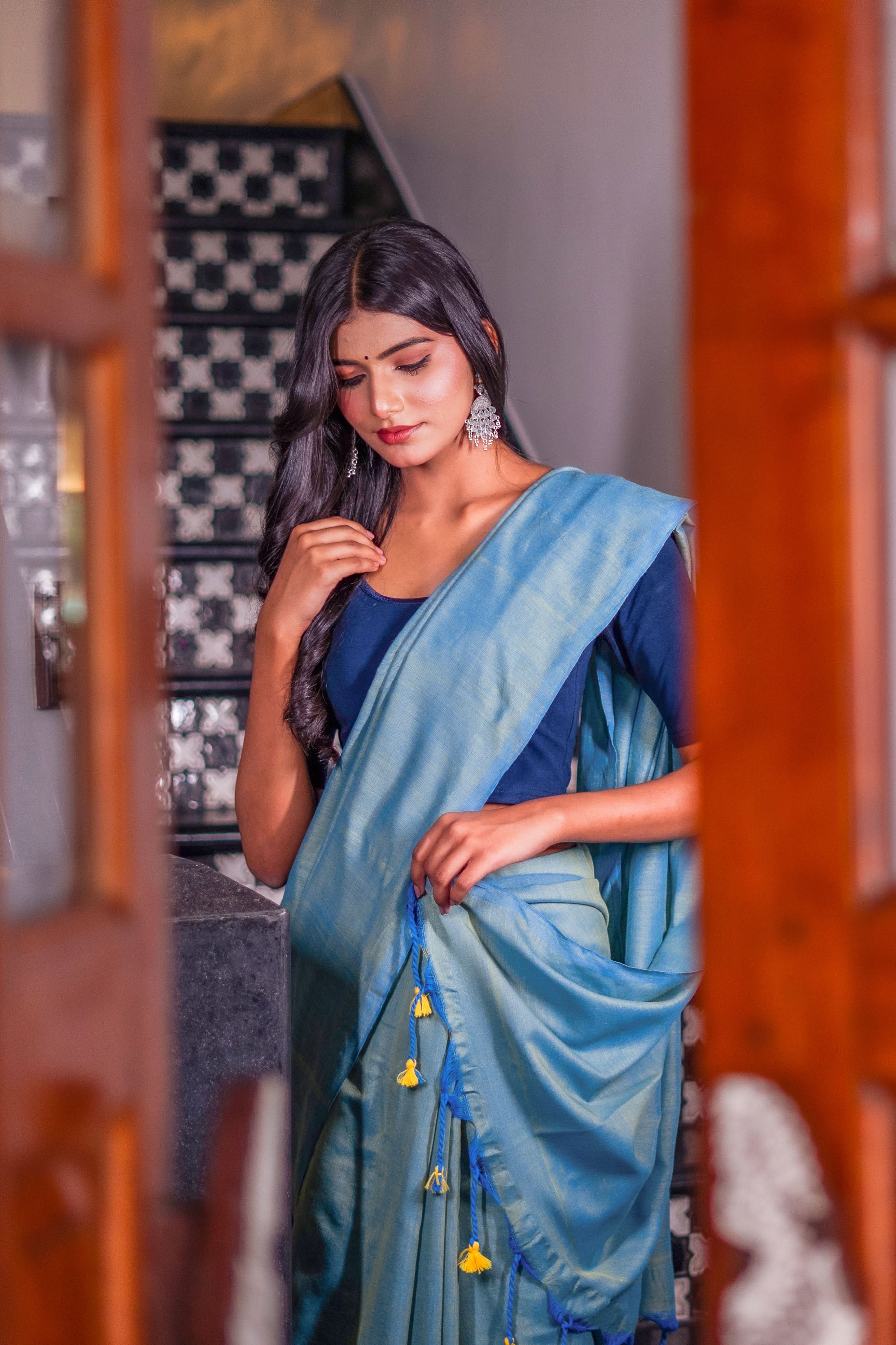 Mira Hand-Dyed Mul Cotton Teal Blue Saree with Tassels
