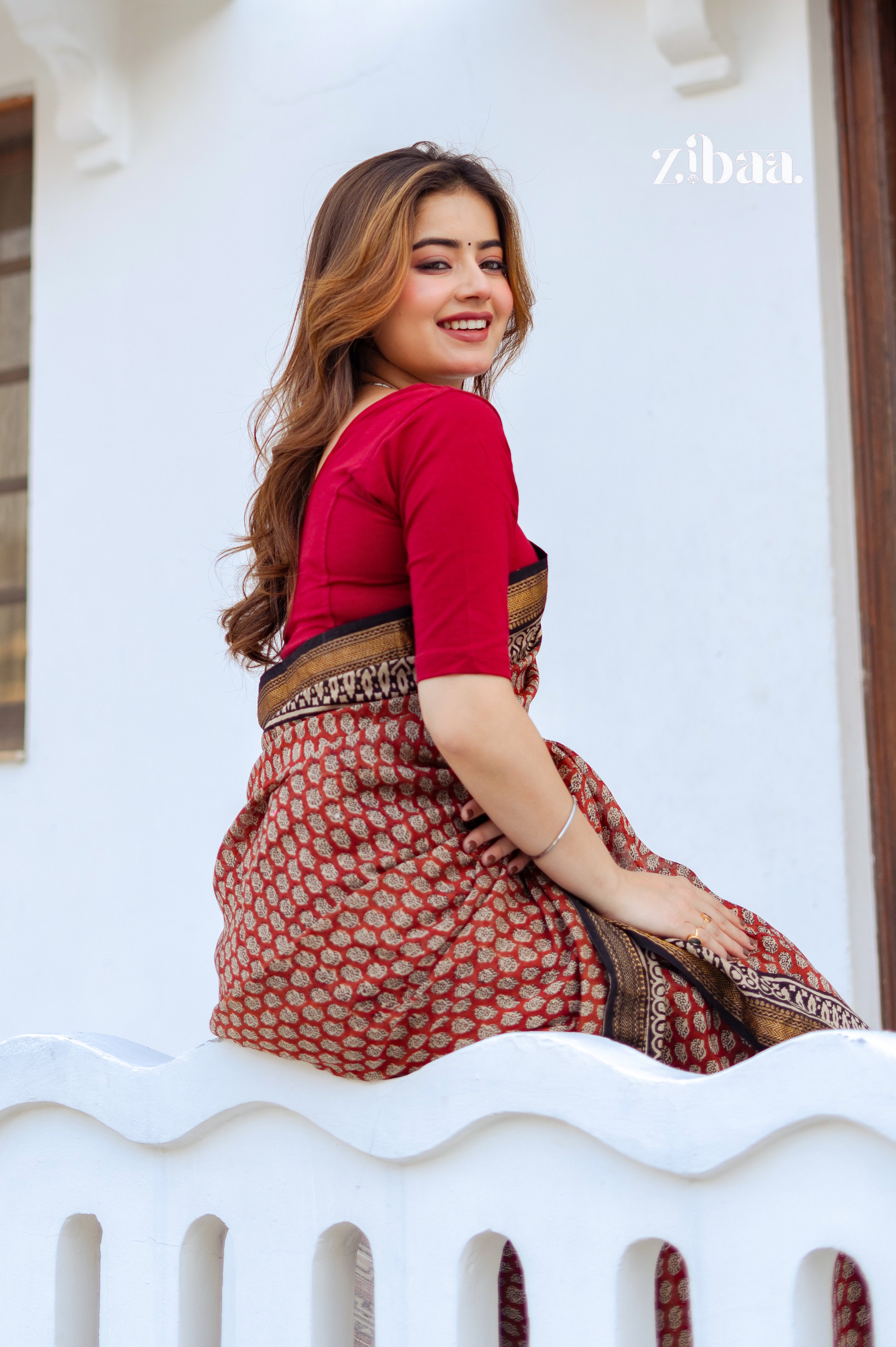 Mira Hand-Blocked Pure Maheshwari Silk Red Saree - Small Motifs