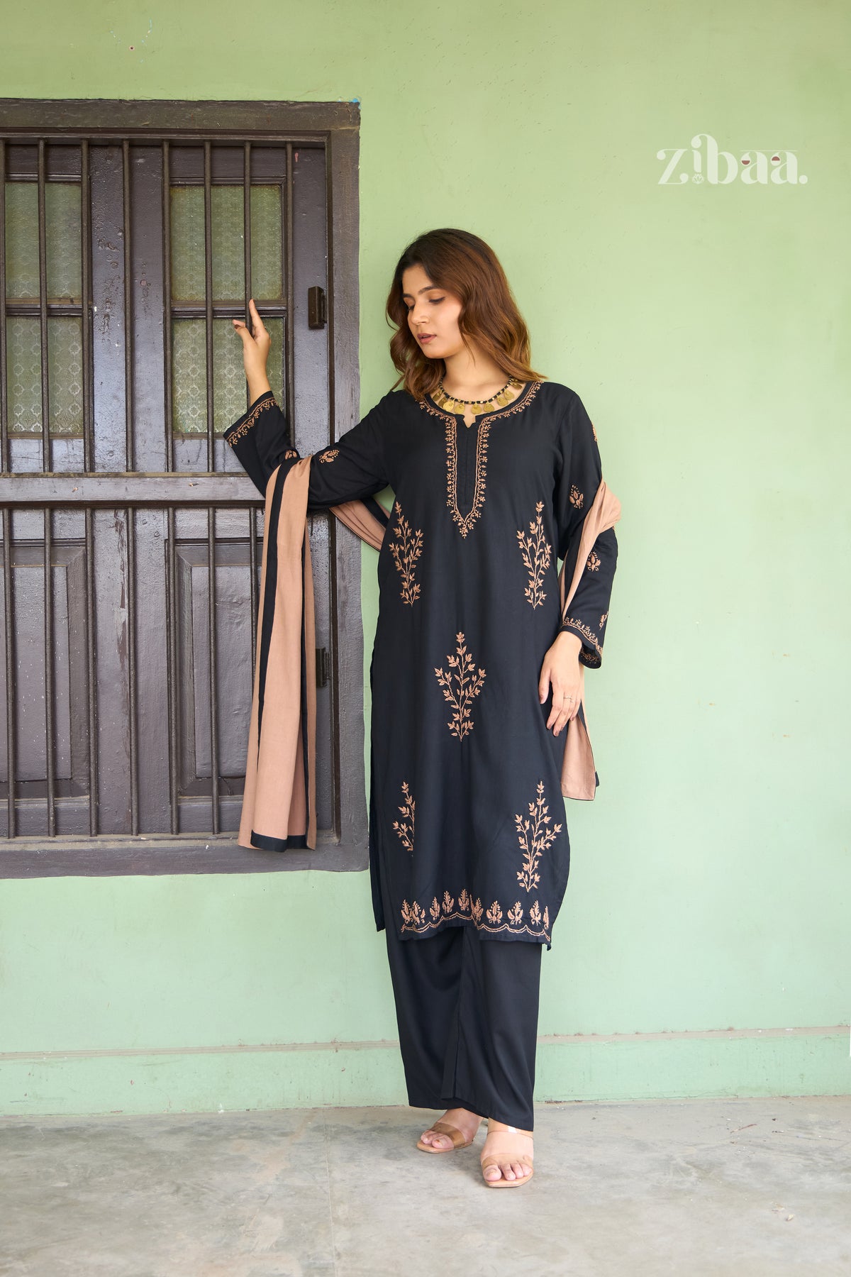 Utsav Luxury Rayon Black Kurta Set with Dupatta