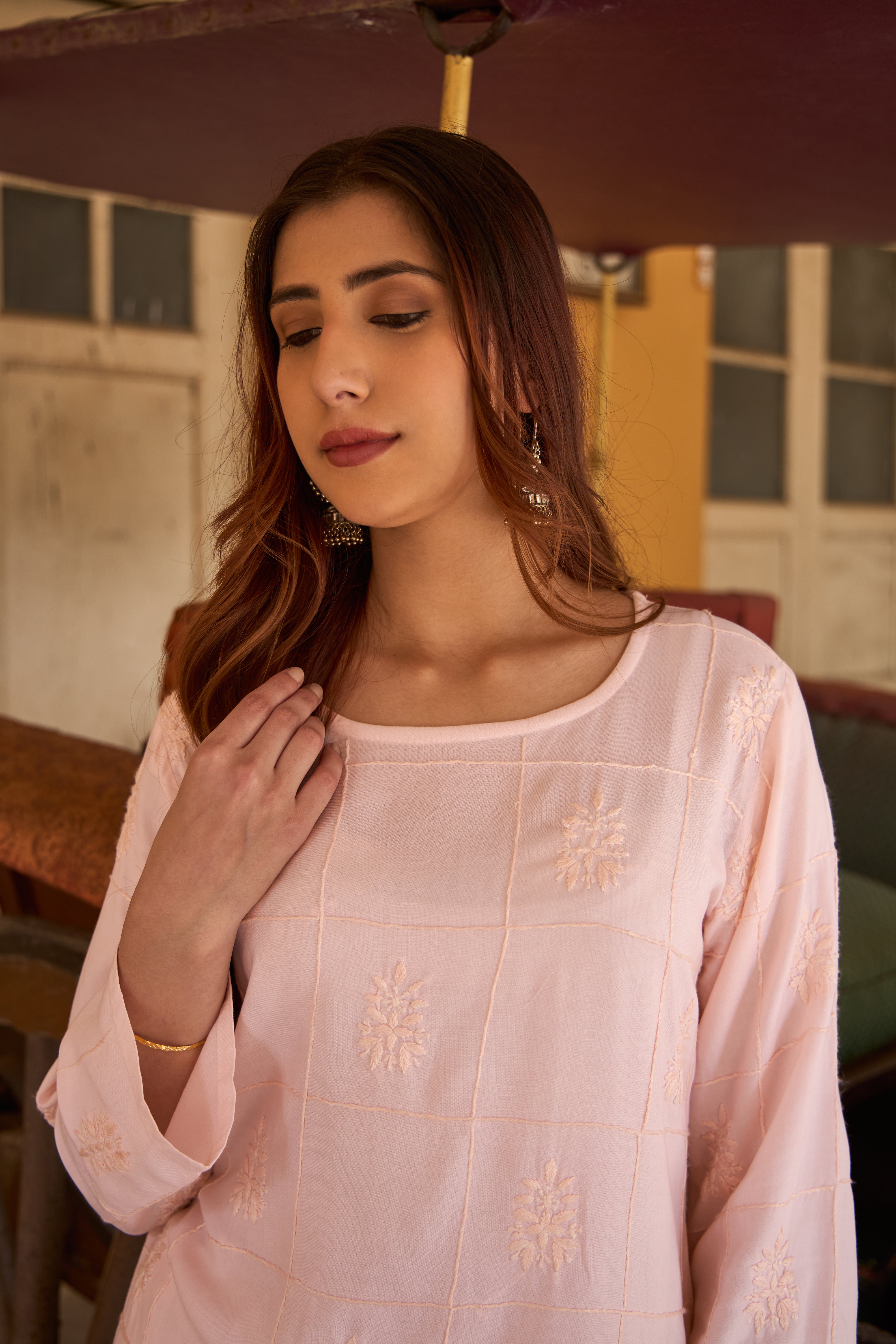 Nazm Rayon Champagne Pink Chikankari Kurta