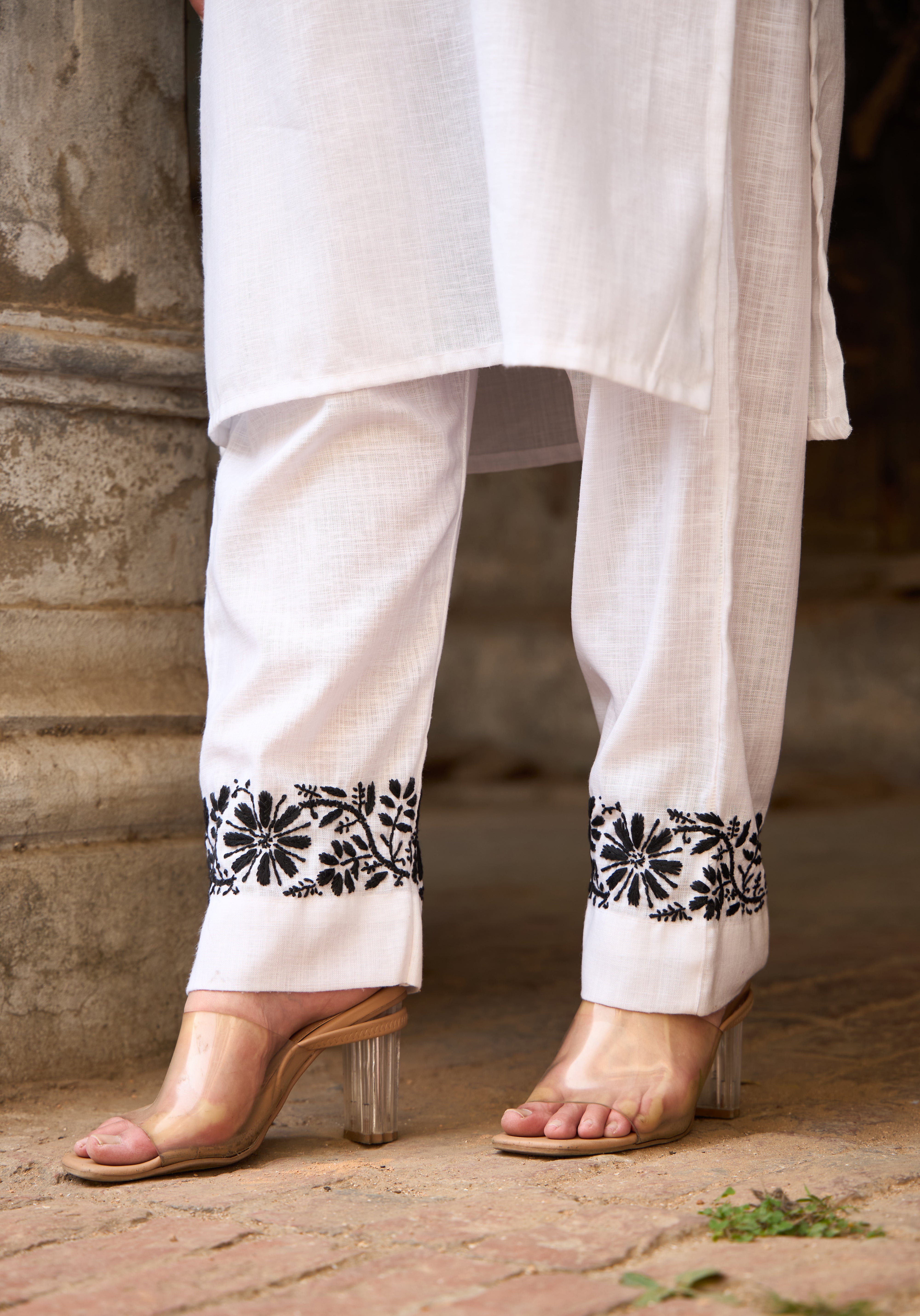 Nazm Linen White Noir Chikankari Coord Set