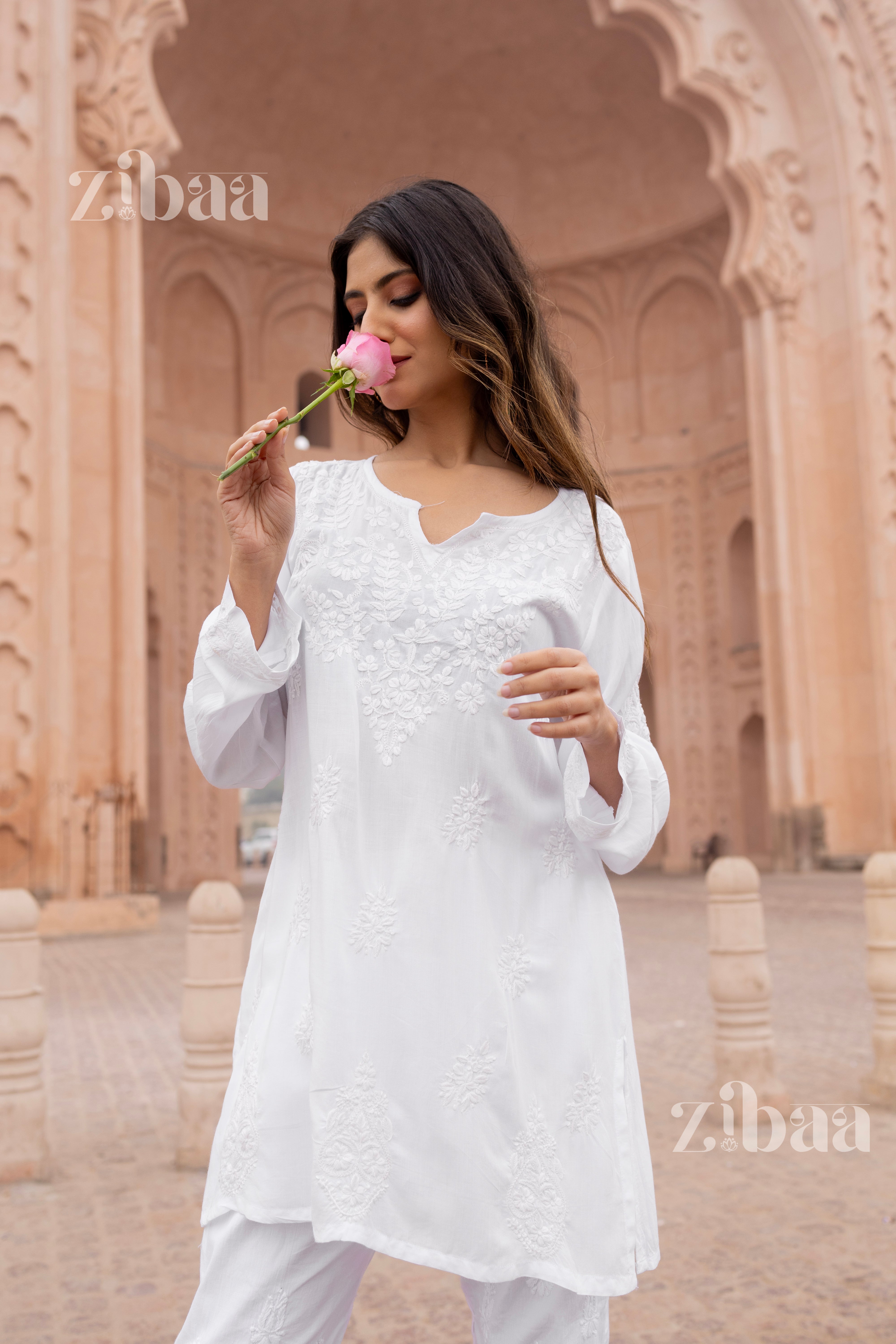 Aiyana Modal White Short Chikankari Kurti