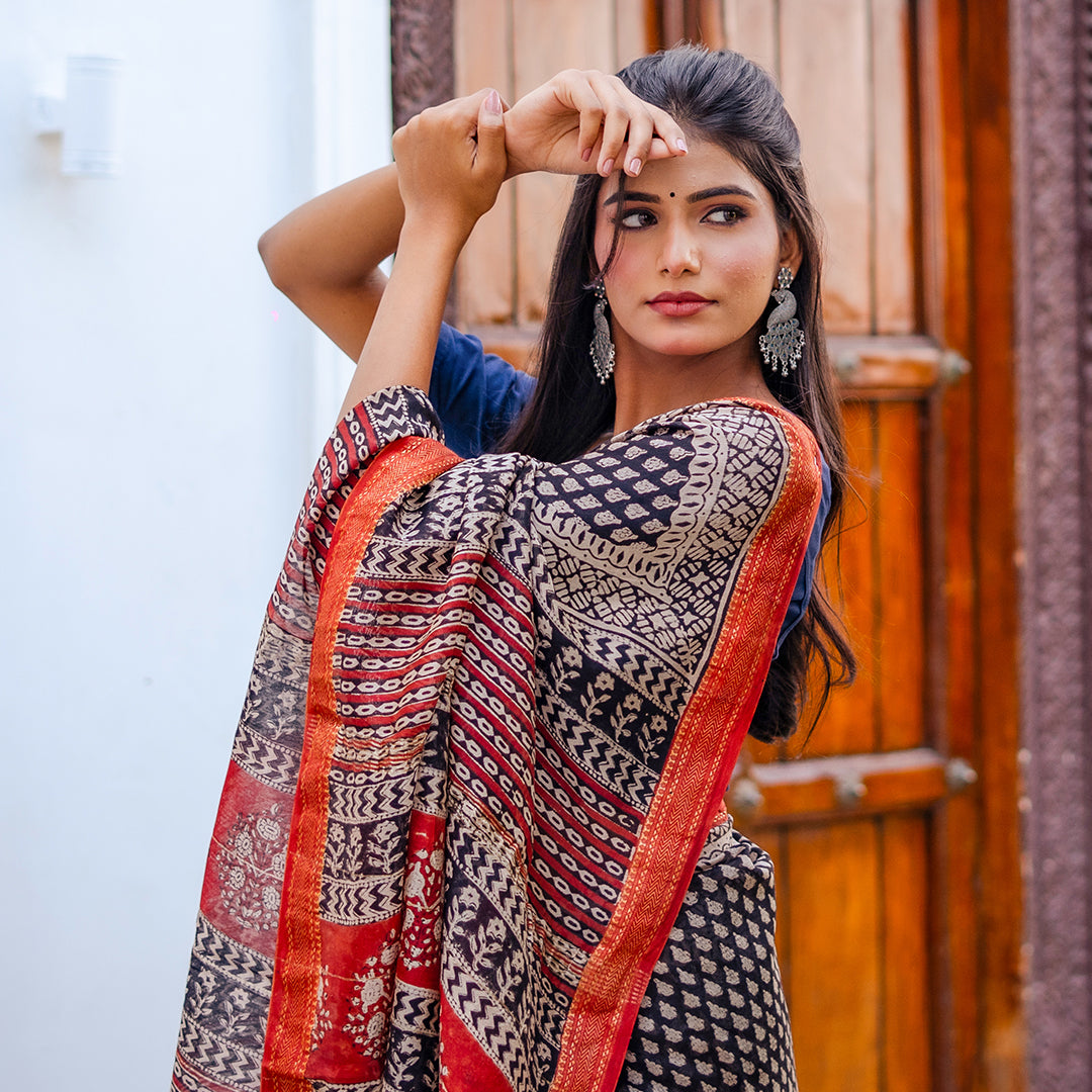 Mira Hand-Blocked Pure Maheshwari Silk Navy Blue Saree