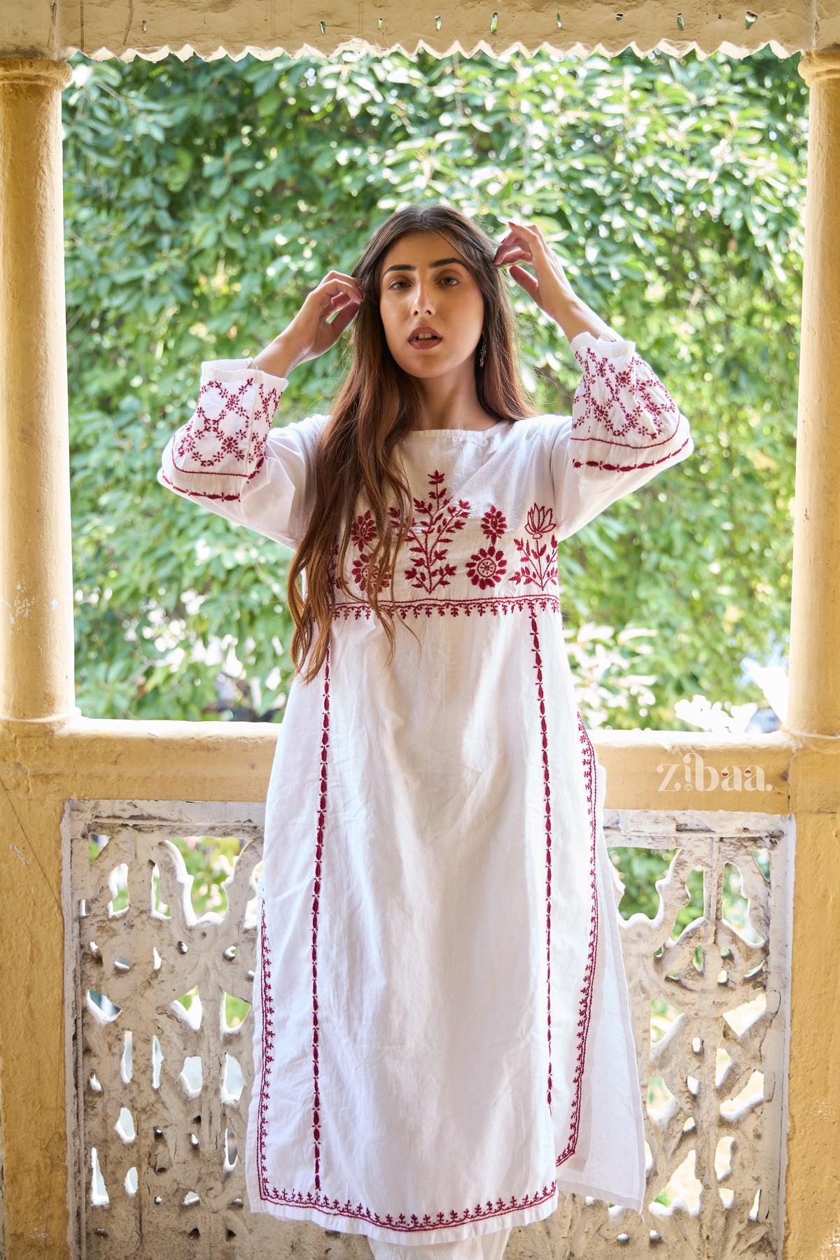 Utsav Linen White & Red Chikankari Kurta