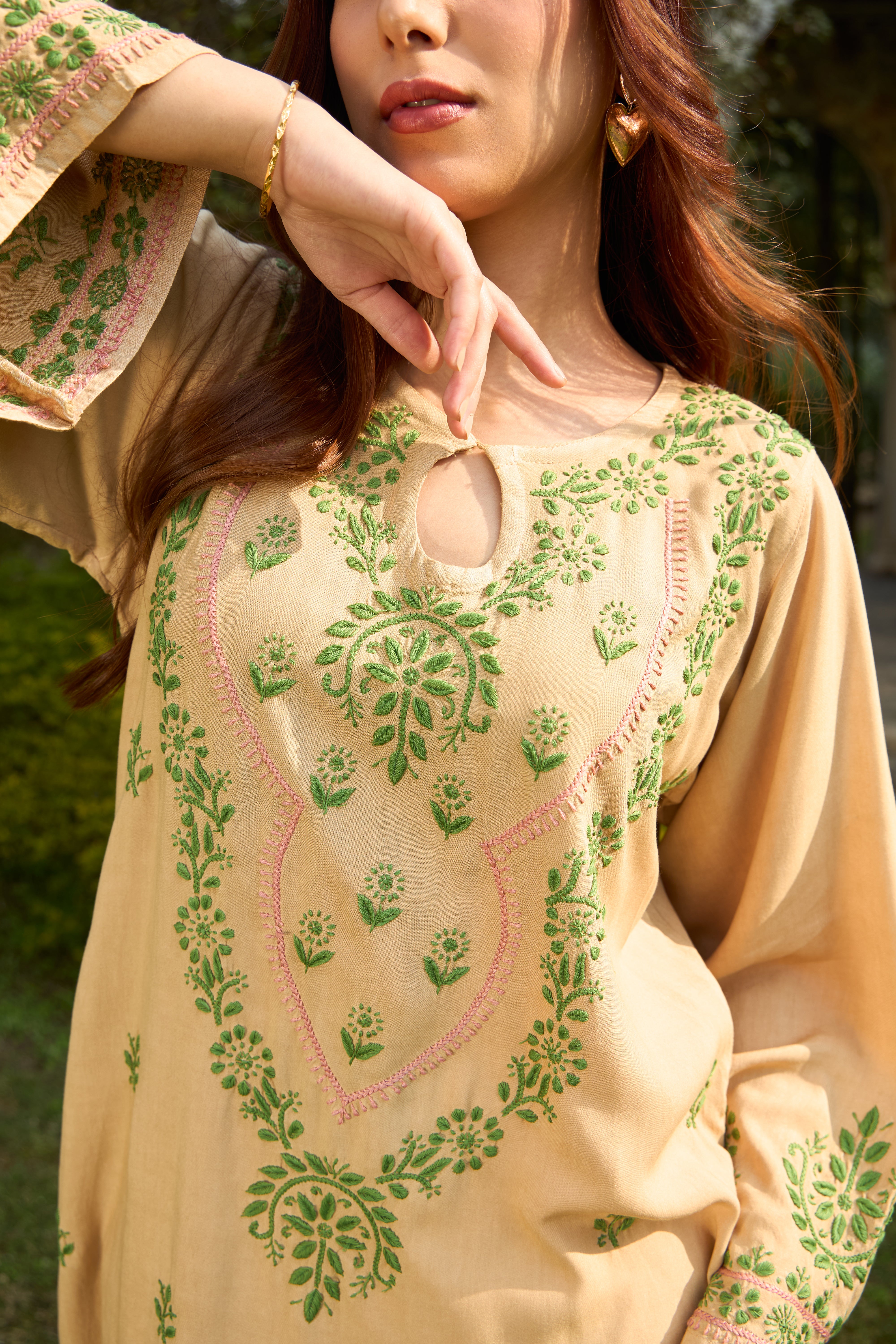 Nazm Rayon Beige & Olive Chikankari Kurta