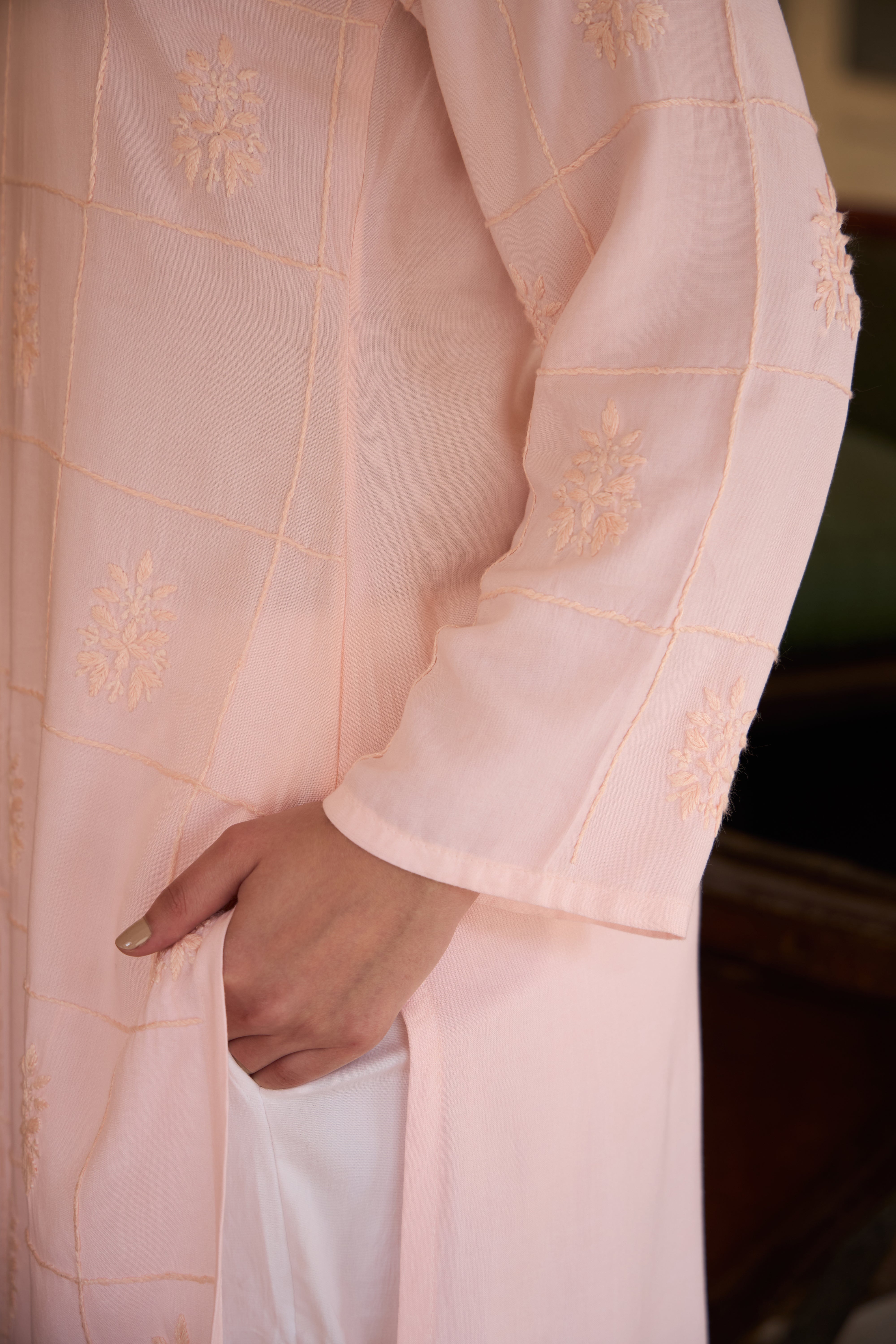 Nazm Rayon Champagne Pink Chikankari Kurta