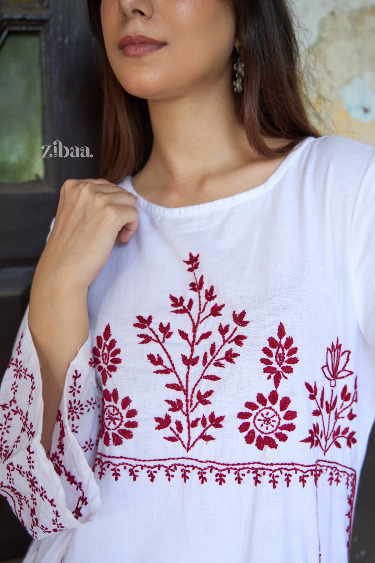 Utsav Linen White & Red Chikankari Kurta